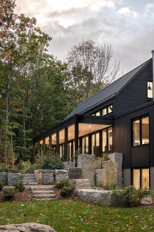 House at Town's Edge / ElliottArchitects - Image 16 of 20