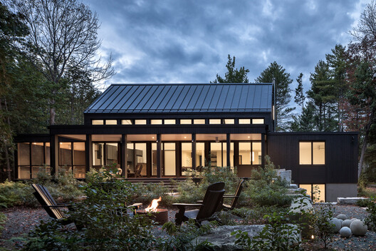 House at Town's Edge / ElliottArchitects - Exterior Photography, Wood