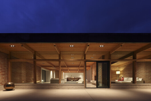 Casa Luce / HK Associates Inc - Image 22 of 27
