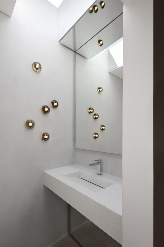 Casa Luce / HK Associates Inc - Image 13 of 27