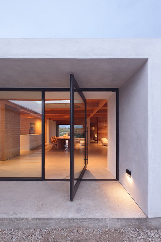 Casa Luce / HK Associates Inc - Image 17 of 27
