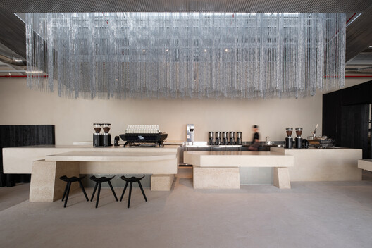 Origin Cafe and Roasters Jax /  S.DA - Interior Photography, Column