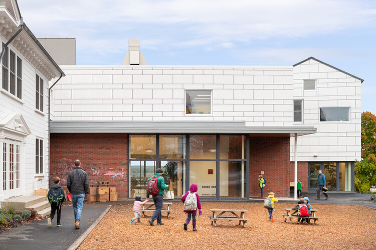 Designing for Time: Material Aging as a Design Strategy - Image 5 of 11