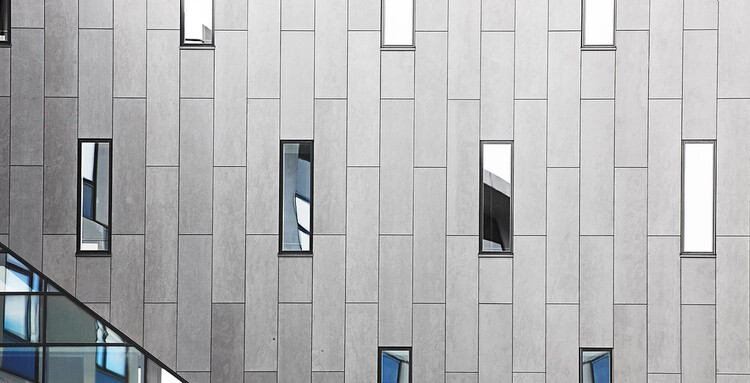 Designing for Time: Material Aging as a Design Strategy - Image 4 of 11