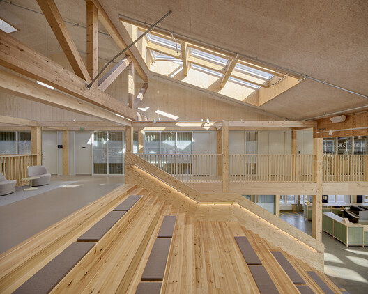 From Warehouse to Innovation Hub: Renovation, Reuse and Human-Centered Design for Lower Environmental Impact - Image 9 of 18