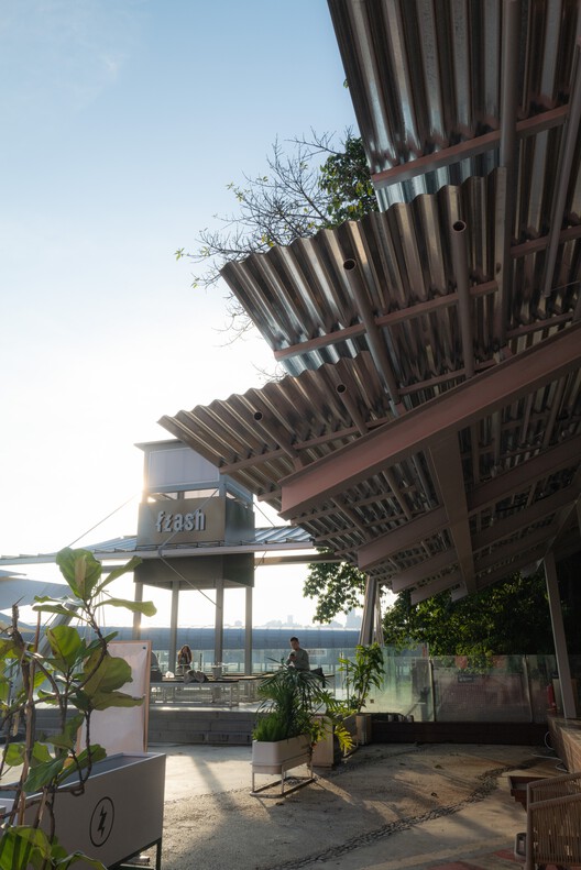 Mountain Alley Rooftop Teahouse Pavilions / RY+P architects - Exterior Photography, Balcony