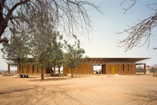 Architecture that Empowers Communities: The Stories Behind Francis Kéré’s Projects - Image 8 of 30