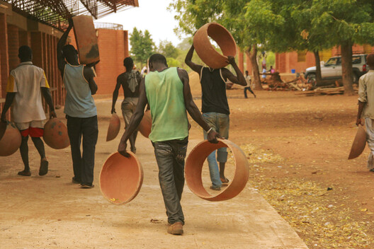 Architecture that Empowers Communities: The Stories Behind Francis Kéré’s Projects - Image 19 of 30