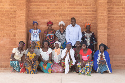 Architecture that Empowers Communities: The Stories Behind Francis Kéré’s Projects - Image 23 of 30
