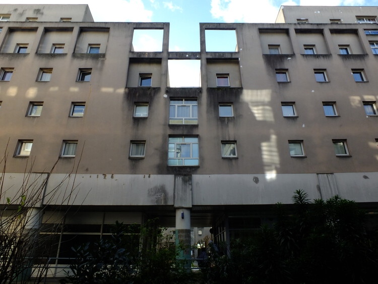 Saint-Denis’ Brutalist Îlot 8 Housing Complex by Renée Gailhoustet Faces Controversial Redevelopment Plan - Image 5 of 8