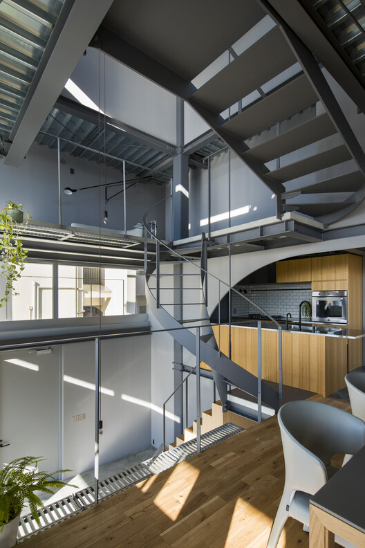 House in Kitano / Tomohiro Hata Architect and Associates - Interior Photography, Stairs