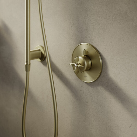 How Waterways and Memory Shape Bathroom Design How Waterways and Memory Shape Bathroom Design - Image 5 of 8