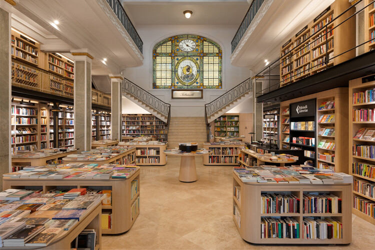 Librería Feltrinelli Montevideo / Toro Arquitectos - Fotografía interior, Arcada