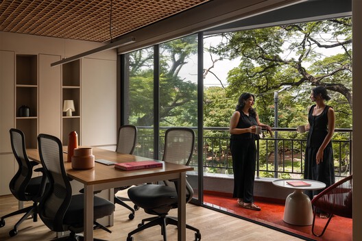 Project Ulsoor Office / The Purple Ink Studio - Image 7 of 18