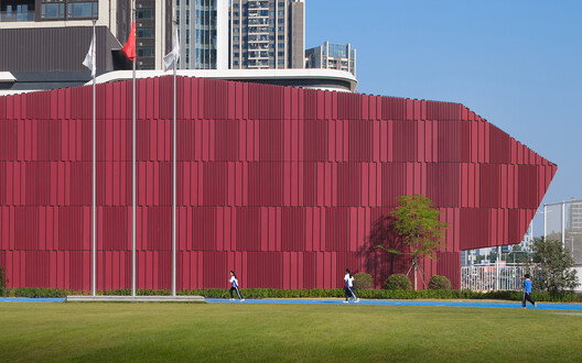 Shenzhen Longhua Foreign Languages School (Fucheng Campus) / Z&Z STUDIO Shenzhen Longhua Foreign Languages School (Fucheng Campus) / Z&Z STUDIO - Exterior Photography