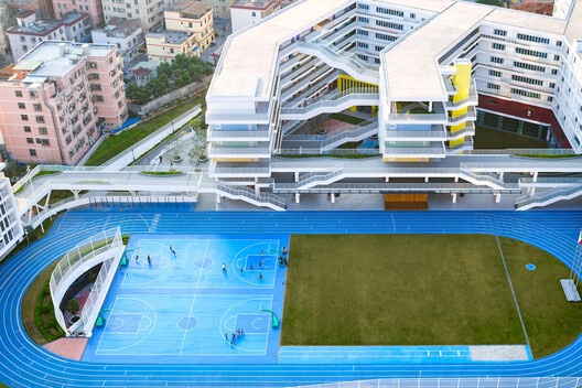 Shenzhen Longhua Foreign Languages School (Fucheng Campus) / Z&Z STUDIO Shenzhen Longhua Foreign Languages School (Fucheng Campus) / Z&Z STUDIO - Image 16 of 39