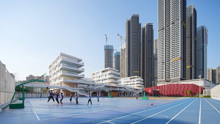 Shenzhen Longhua Foreign Languages School (Fucheng Campus) / Z&Z STUDIO - Image 3 of 39