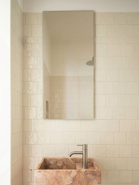 Apartamento em Paço de Arcos / Vario Studio - Imagem 20 de 23