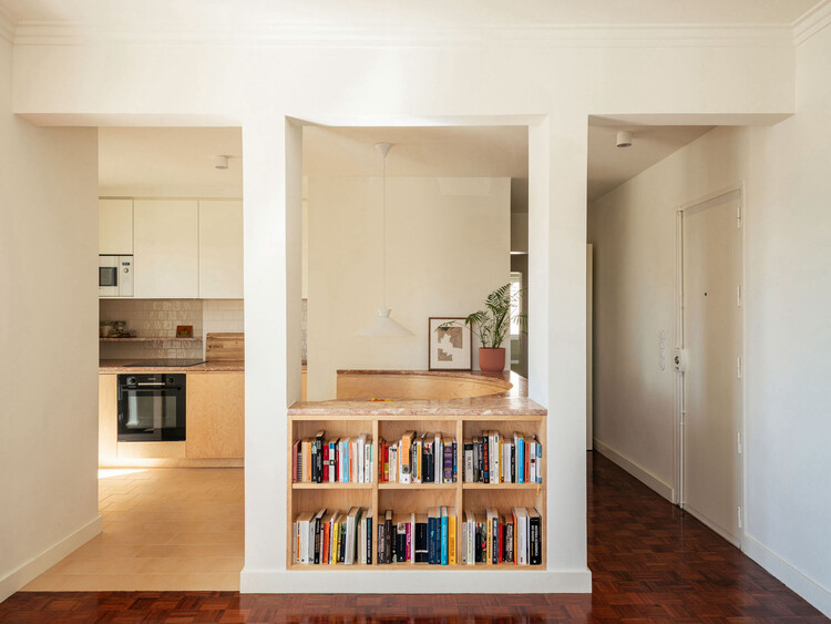 Apartamento em Paço de Arcos / Vario Studio - Mais Imagens