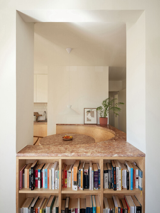 Apartamento em Paço de Arcos / Vario Studio - Imagem 14 de 23