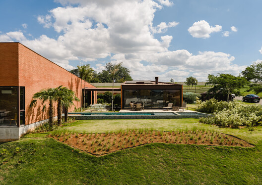 Casa Dahora / Sergio Sampaio Archi + Tectônica Casa Dahora / Sergio Sampaio Archi + Tectônica - Image 13 of 23
