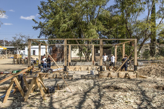 Quiané Center for Culture and Ecology – Phase I / Universidad de Ciencias Aplicadas de Múnich + Frente por la Defensa de la Tierra + Comunidad de Santa Catarina Quiané + CAMPO - Exterior Photography, Wood