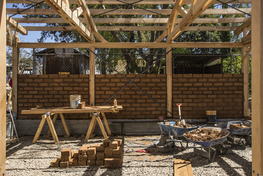 Quiané Center for Culture and Ecology – Phase I / Universidad de Ciencias Aplicadas de Múnich + Frente por la Defensa de la Tierra + Comunidad de Santa Catarina Quiané + CAMPO - Interior Photography, Wood, Beam