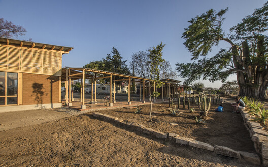Quiané Center for Culture and Ecology – Phase I / Universidad de Ciencias Aplicadas de Múnich + Frente por la Defensa de la Tierra + Comunidad de Santa Catarina Quiané + CAMPO - Exterior Photography