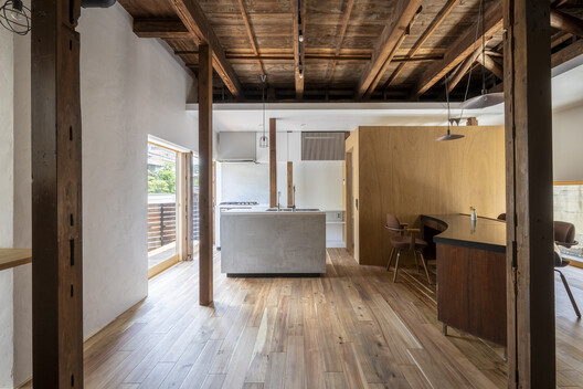 old residence in kitayama / td-Atelier + ENDO SHOJIRO DESIGN - Interior Photography, Kitchen, Wood, Beam