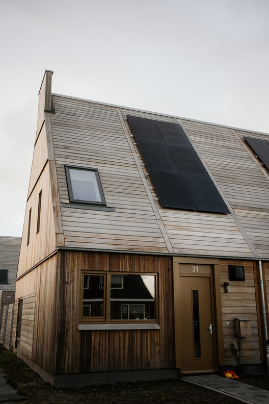 ORGA Completes Carbon-Negative Biobased Housing Prototype in Marknesse, Netherlands - Image 8 of 11