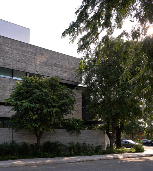 Villa 68 / MAS Architecture Workshop - Image 22 of 33