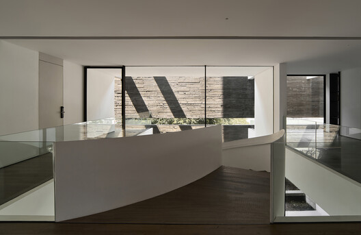 Villa 68 / MAS Architecture Workshop - Image 11 of 33