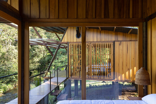 Above Water, Slope, and Forest: Elevated Architecture in Latin America - Image 7 of 17