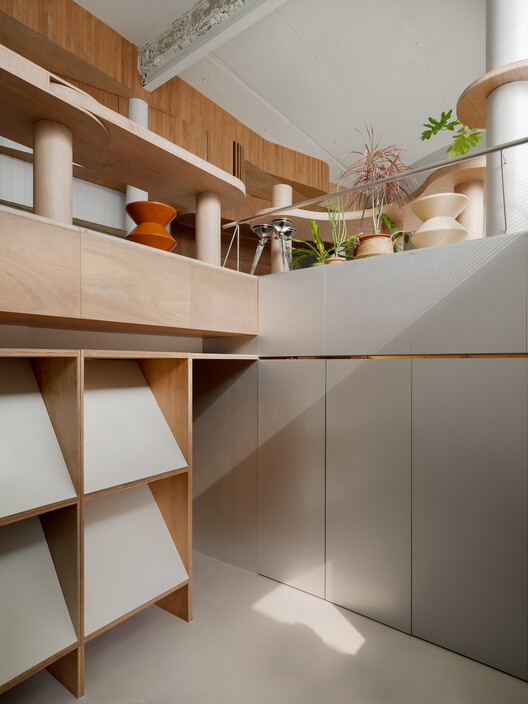 Reinterpreting a 50-Year-Old Building in Myeongnyun-dong / sukchulmok + BRBB Architects - Image 17 of 24