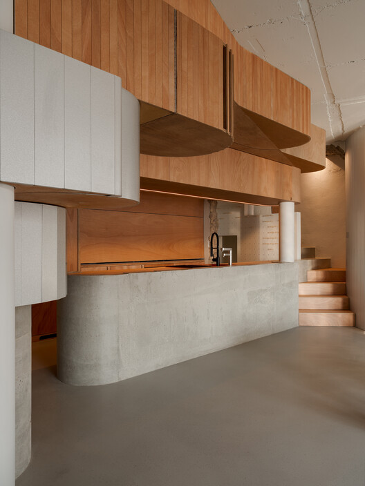 Reinterpreting a 50-Year-Old Building in Myeongnyun-dong / sukchulmok + BRBB Architects - Image 14 of 24