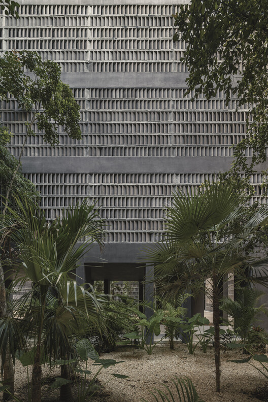Casa Selva - Housing for Hospitality Workers / anonimous + g3arquitectos + Jesús Vassallo Casa Selva - Housing for Hospitality Workers / anonimous + g3arquitectos + Jesús Vassallo - Image 23 of 47