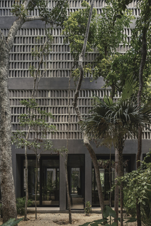 Casa Selva - Housing for Hospitality Workers / anonimous + g3arquitectos + Jesús Vassallo Casa Selva - Housing for Hospitality Workers / anonimous + g3arquitectos + Jesús Vassallo - Image 27 of 47