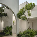 Casa Eclipse / Etea + Ghostframe - Fotografía exterior, Casas, Patio interior