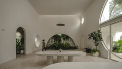 Casa Eclipse / Etea + Ghostframe