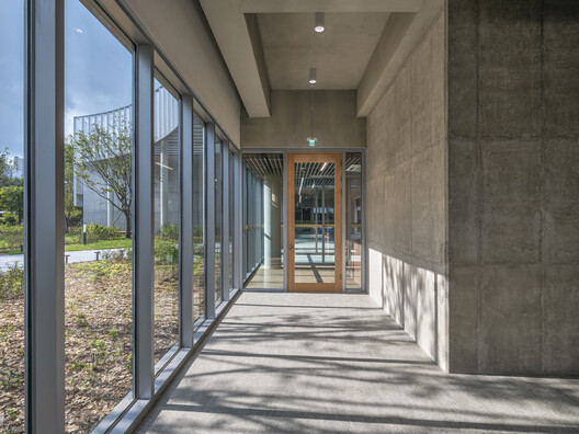 Care and Wellness Center for the Elderly and Disabled  / sol89 - Interior Photography, Wood, Concrete