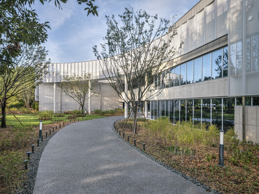 Care and Wellness Center for the Elderly and Disabled  / sol89 - Image 8 of 25