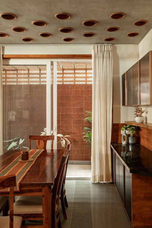 Srila House / Wright Inspires - Interior Photography, Wood, Table, Lighting, Chair