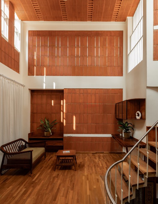 Srila House / Wright Inspires - Image 4 of 39