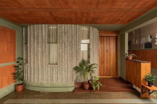 Srila House / Wright Inspires - Interior Photography, Wood, Chair