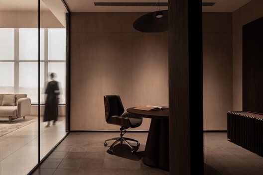 The Spatial Continuum / Abin Design Studio The Spatial Continuum / Abin Design Studio - Interior Photography, Table, Lighting, Chair