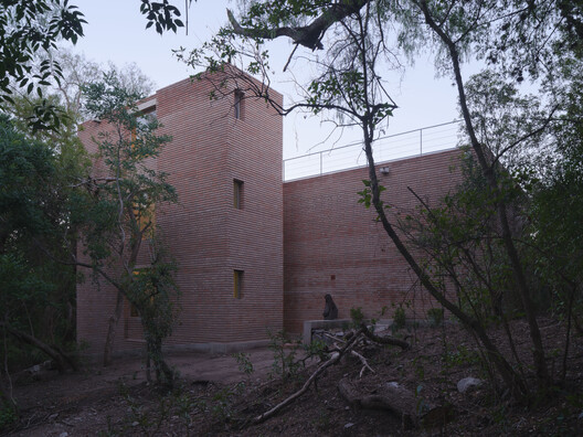 Atelier Cambre / Esteras Perrote - Exterior Photography, Brick