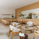 Casa Iporanga / Nati Minas & Studio - Fotografia de Interiores, Casas, Cadeira, Mesa