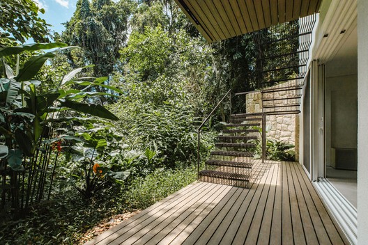 Iporanga House / Nati Minas & Studio - Image 12 of 30