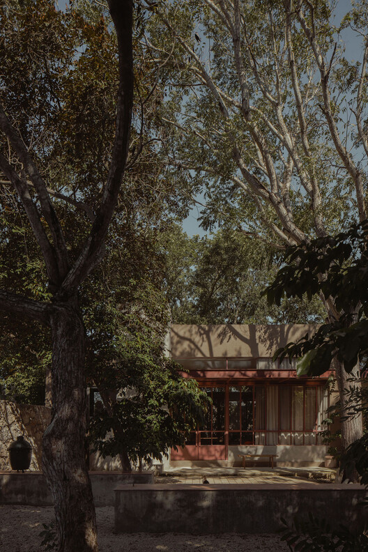 Casa Domitia / FMT Estudio Casa Domitia / FMT Estudio - Imagem 7 de 22
