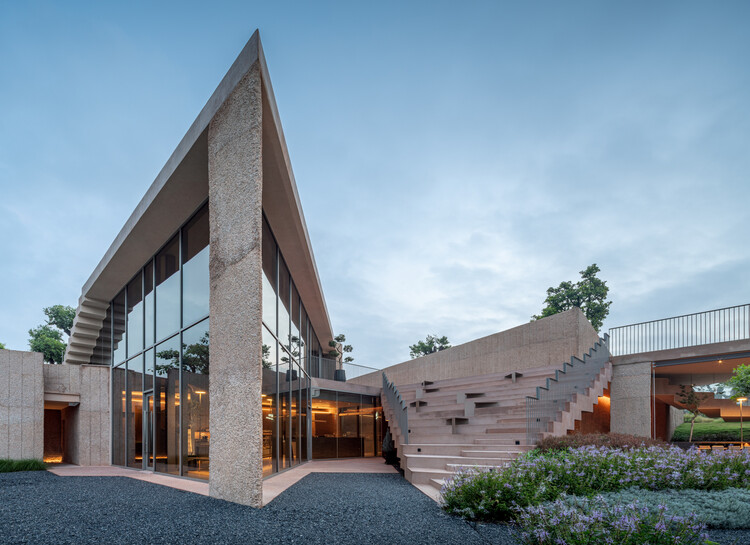 Harudot Khaoyai Cafe / IDIN Architects - Image 5 of 39
